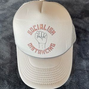 Trucker hat